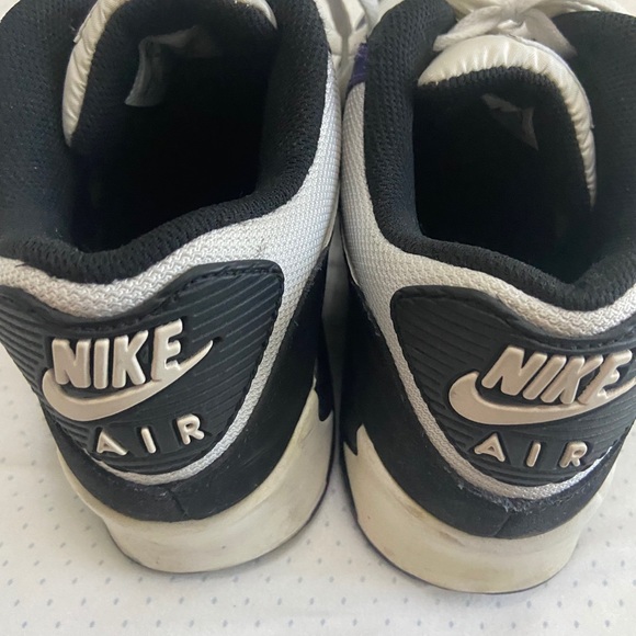 Looking to sell fast - Nike Air Max 90 Purple - Picture 2 of 6